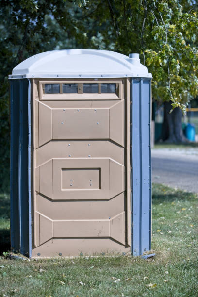Best Emergency porta potty rental  in Tladega, AL