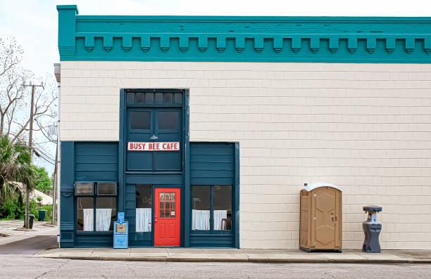 Best Luxury portable toilet rental  in Tladega, AL